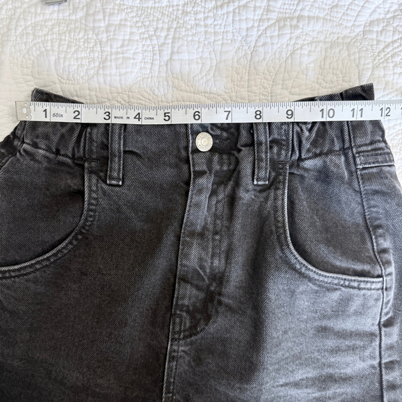 Topshop High Waisted Paperbag Black Denim Shorts Womens US 2 Cotton - Picture 8 of 10